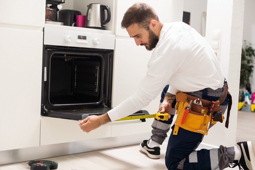 Rinnovo e Riparazione Cucine: Non Cambiarla, Rimettila a Nuovo!